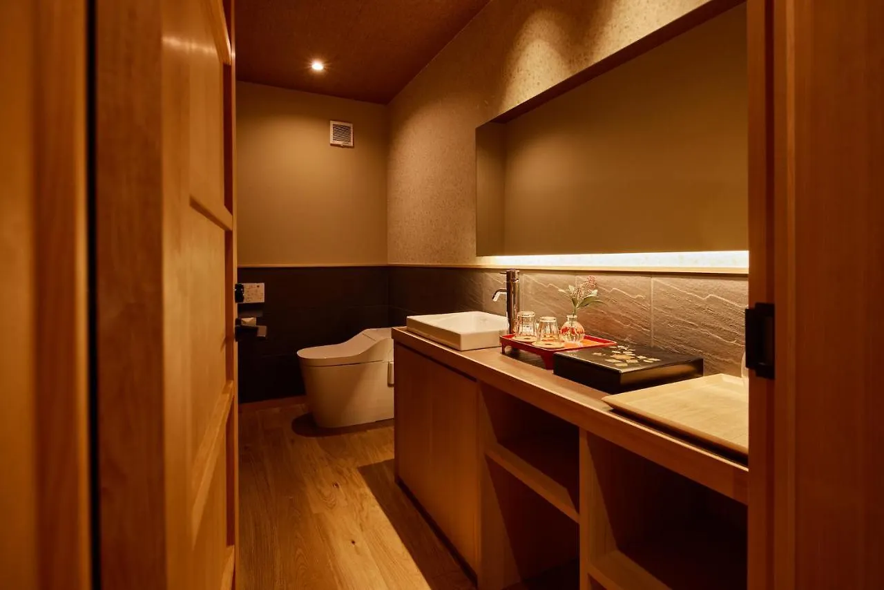 Machiya Kouhaku Tofukuji Japan